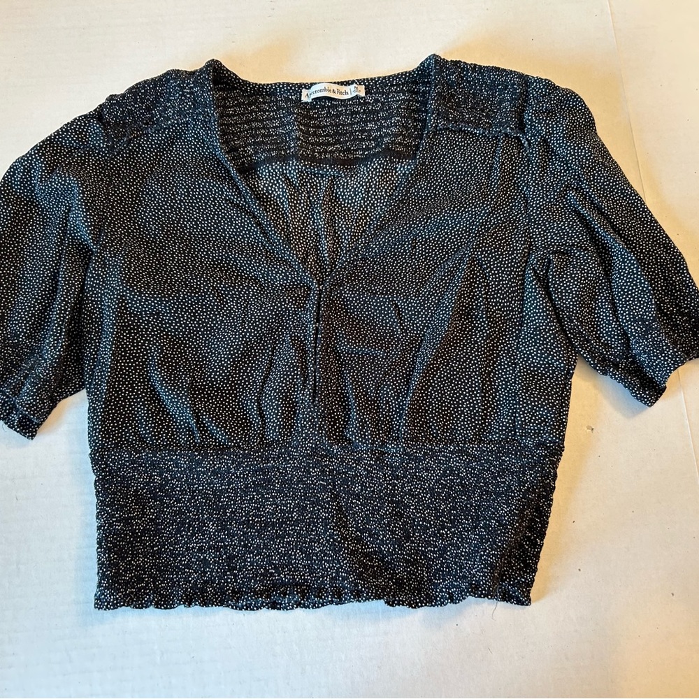 Abercrombie & Fitch Black and White Polka Dot Blouse with elastic waist size M
